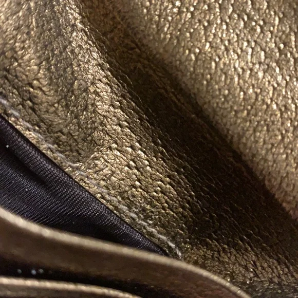 Authentic Gucci GG trifold bow wallet - Picture 14 of 14